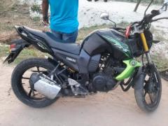 Yamaha FZs